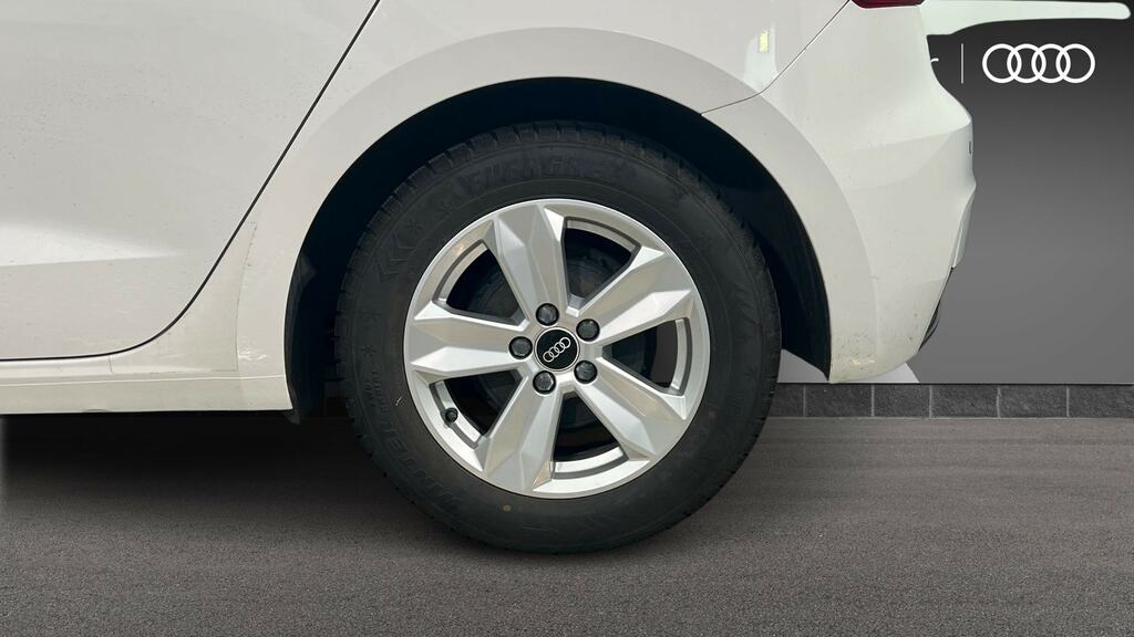 Audi A1 25 Tfsi Technik S Tronic KY21LWT White #5