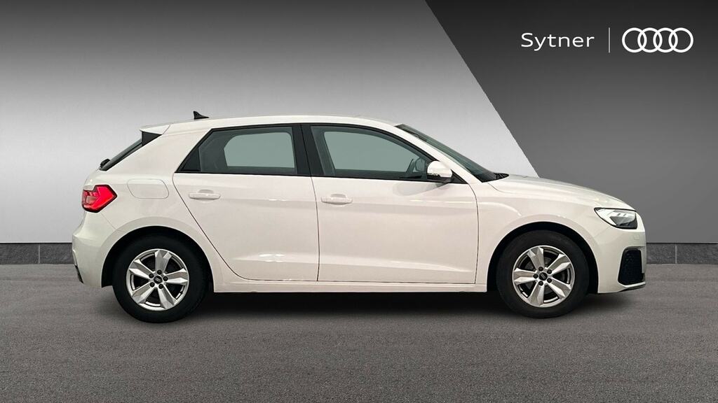 Audi A1 25 Tfsi Technik S Tronic KY21LWT White #4