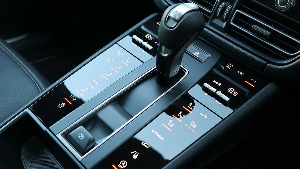 Porsche Macan 2.0T Suv Pdk 4Wd Euro 6 Ss 265 Ps Grey #11
