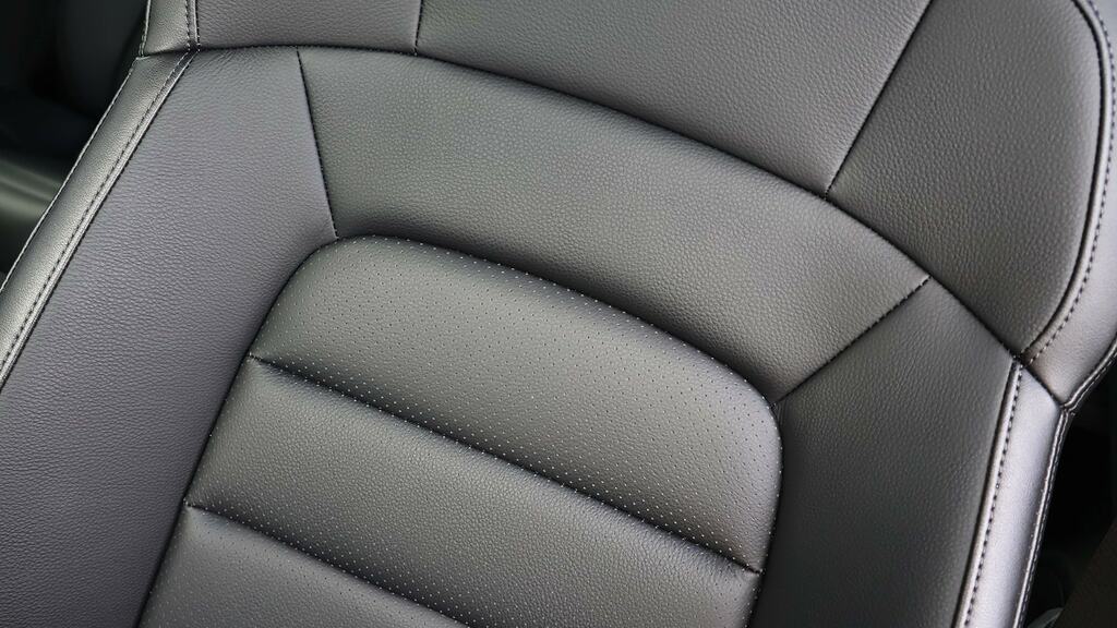 Porsche Taycan Performance Plus 93.4Kwh 4S Sport Turismo Elec Grey #18