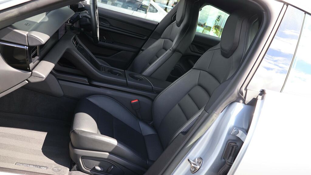 Porsche Taycan Performance Plus 93.4Kwh 4S Sport Turismo Elec Grey #14