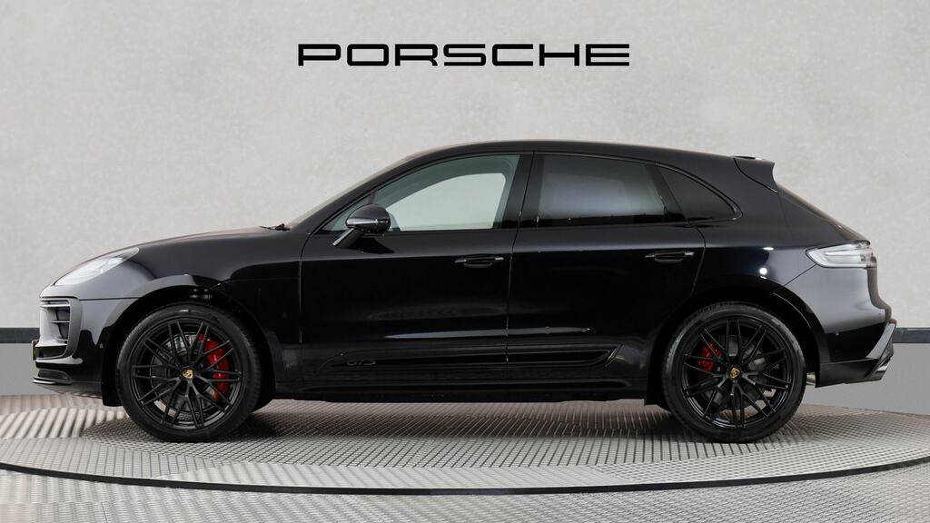 Porsche Macan Gts Pdk Black #3