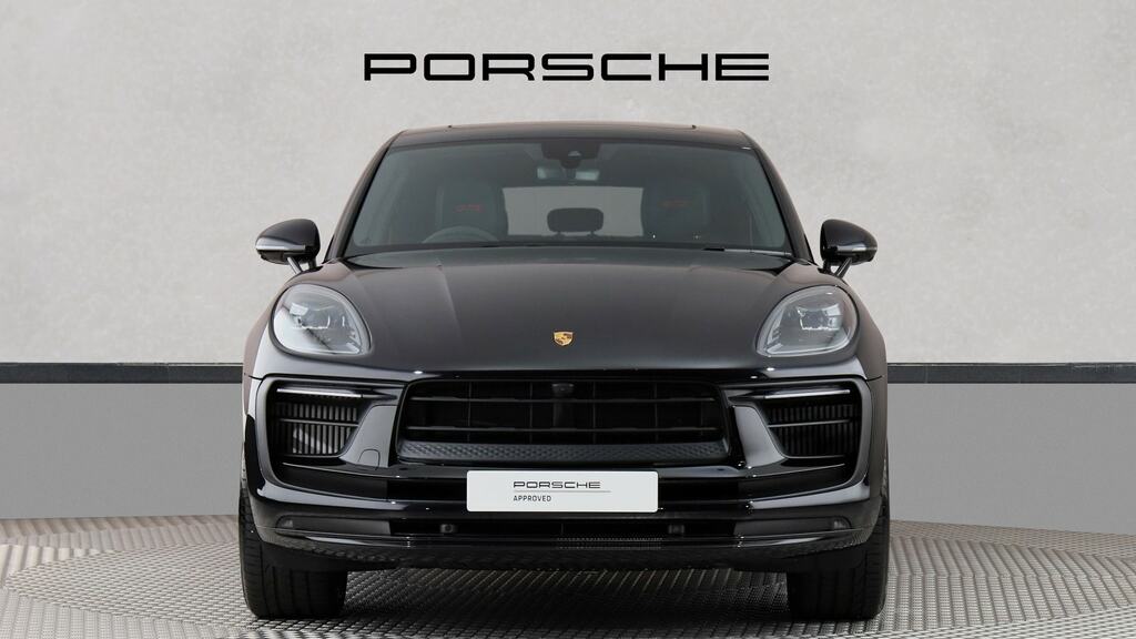 Porsche Macan Gts Pdk Black #2
