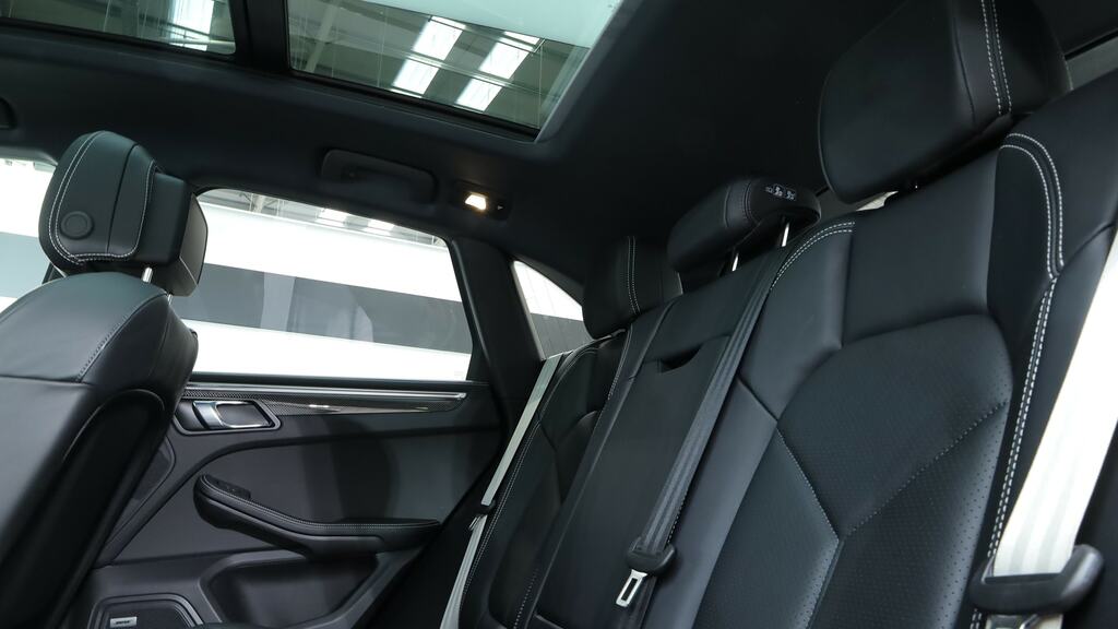 Porsche Macan 2.0T Suv Pdk 4Wd Euro 6 Ss 265 Ps Black #21