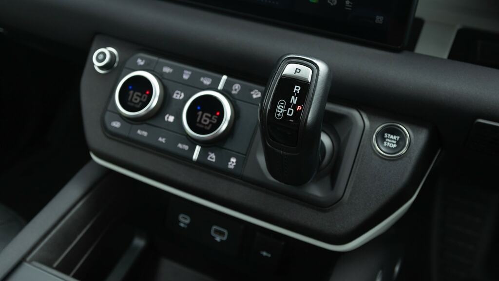 Land Rover Defender 90 Defender Xs Edition Mhev Black #13