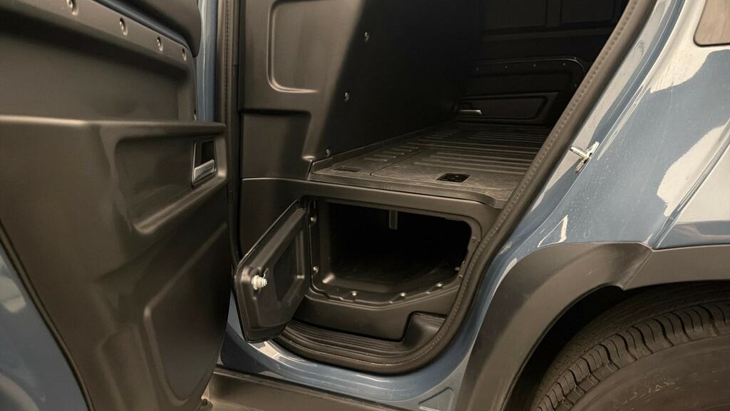 Land Rover Defender 110 3.0 D250 Hard Top S KM74TKY Blue #4