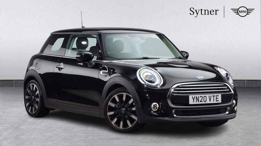 Mini Hatch 1.5 Cooper Exclusive II Comfort Pack Black