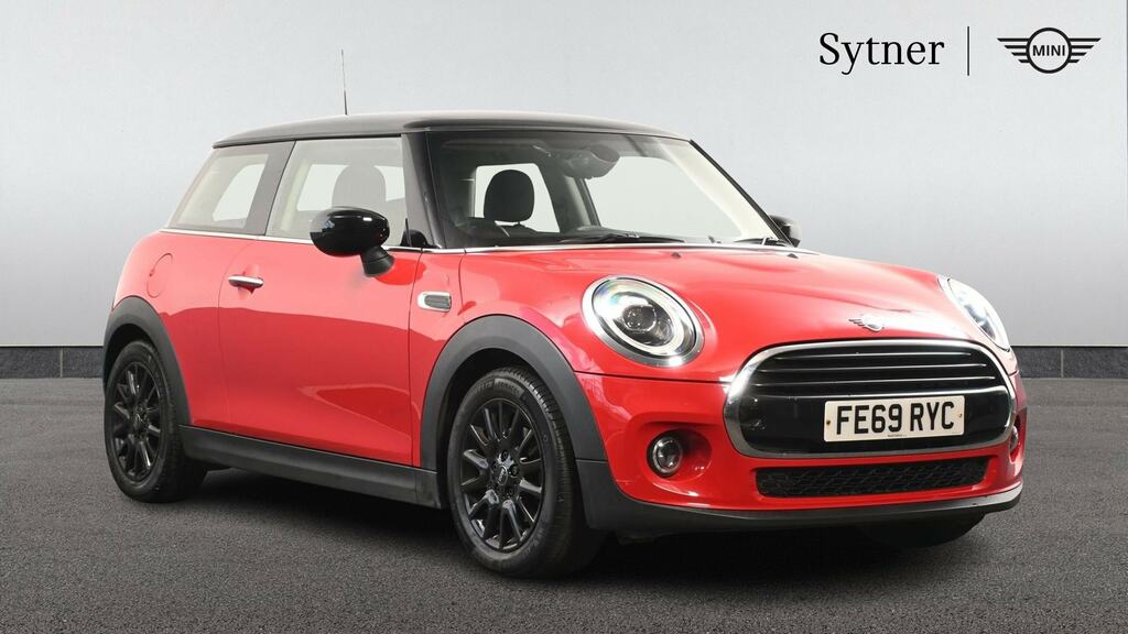 Mini Hatch 1.5 Cooper Classic II Comfort Pack Red