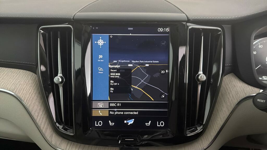 Volvo XC60 2.0 B5p 250 R Design Awd Geartronic  #20