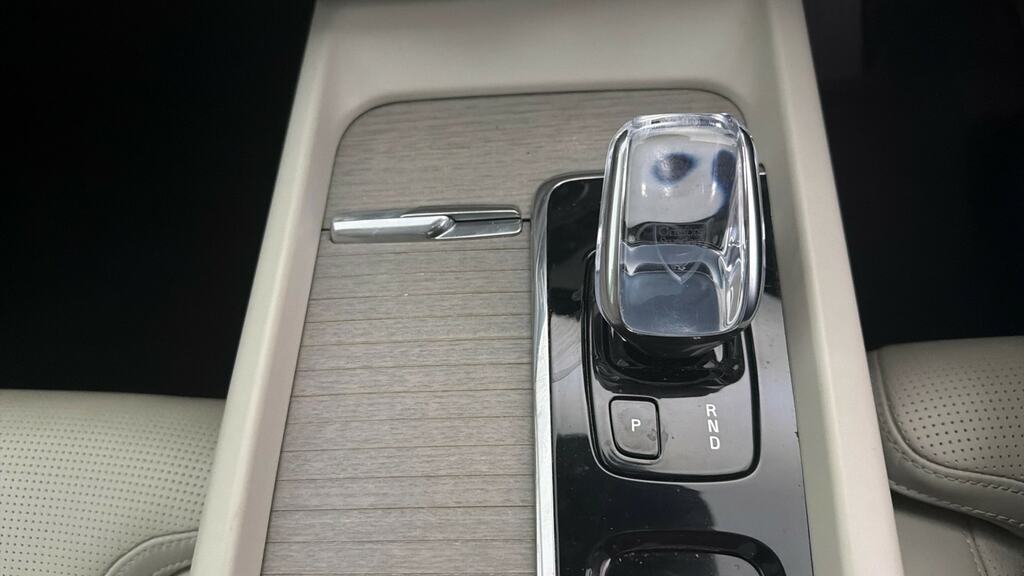 Volvo XC60 2.0 B5p 250 R Design Awd Geartronic  #14