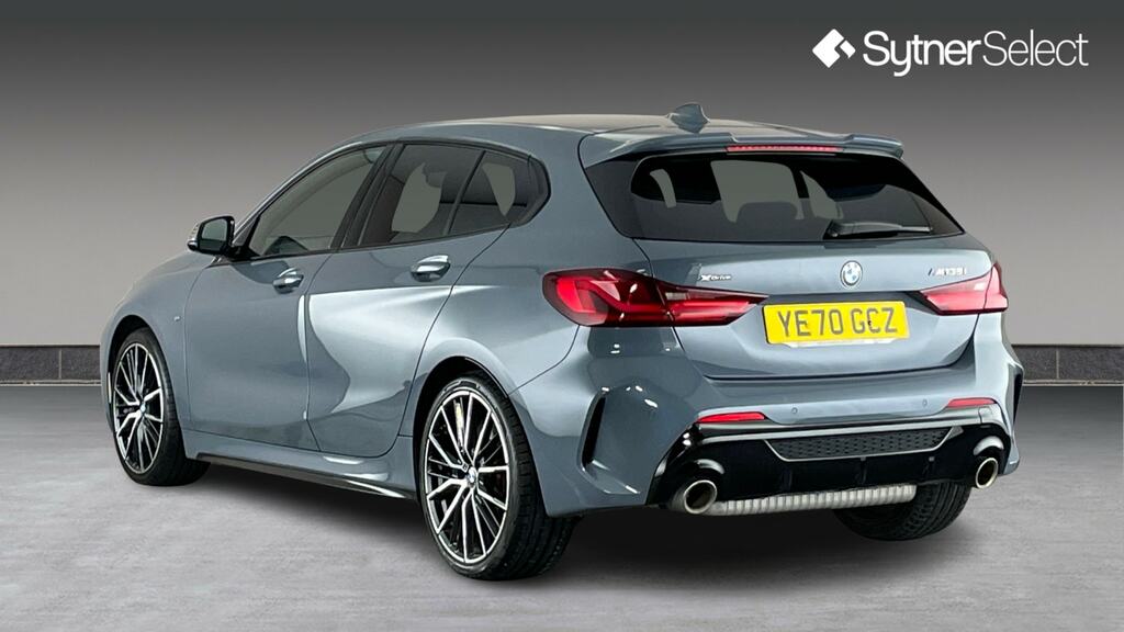 BMW 1 Series 1.5 116D Se Hatchback Euro 6 S Black #2
