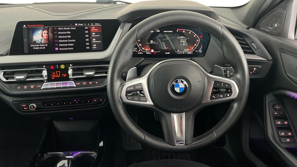 BMW 1 Series 1.5 116D Se Hatchback Euro 6 S Black #8