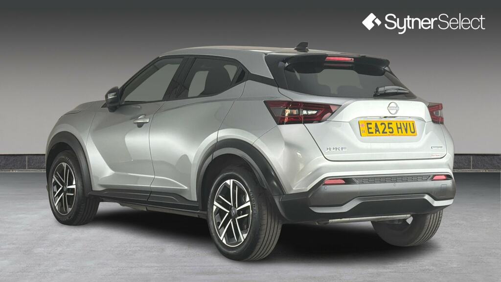 Nissan Juke 1.6 Hybrid N-connecta Silver #2