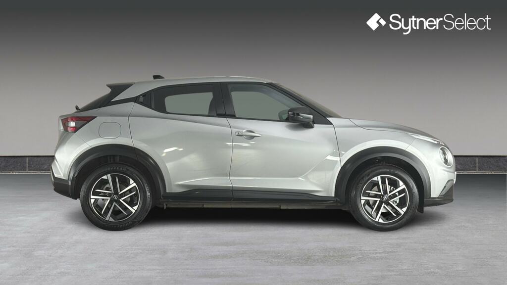 Nissan Juke 1.6 Hybrid N-connecta Silver #3