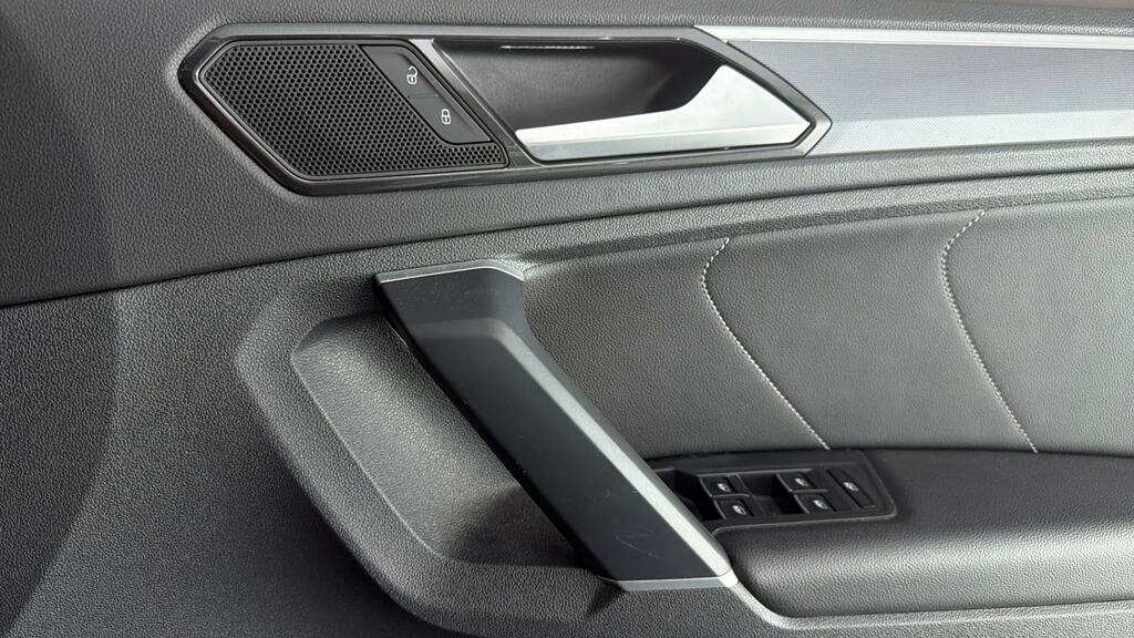 Volkswagen Tiguan 2.0 Match Edition Tdi Bmt 4-Motion Dsg Grey #21