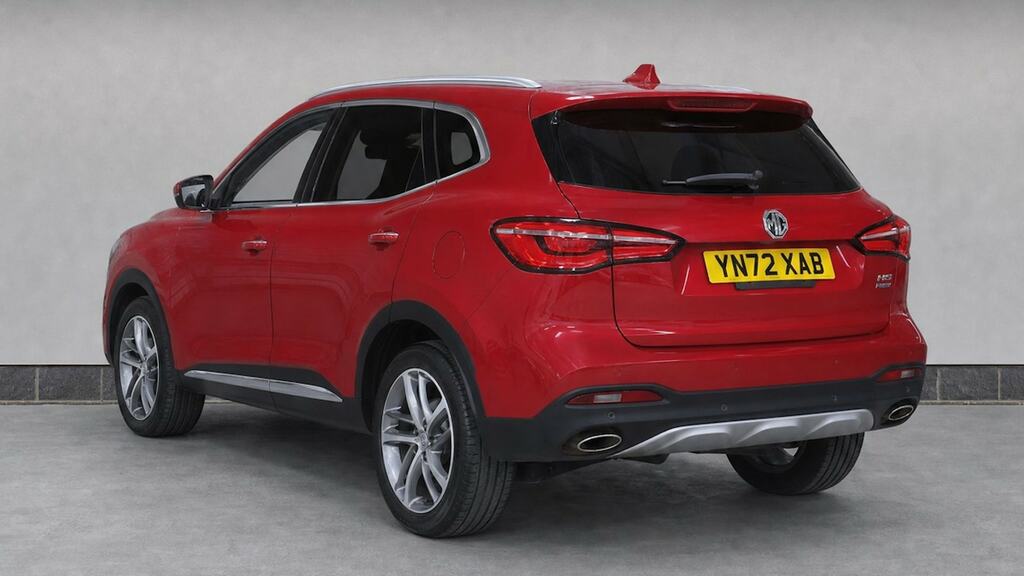 MG HS 1.5 T-gdi Phev Exclusive Red #3