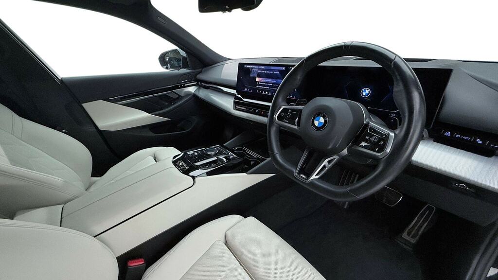 BMW 5 Series 520I M Sport Black #6