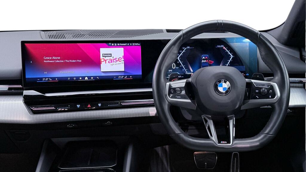 BMW 5 Series 520I M Sport Black #5