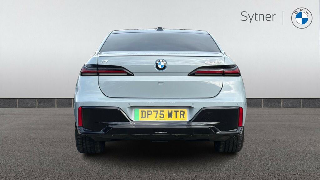 BMW i7 335Kw Edrive50 M Sport 105.7Kwh Blue #15