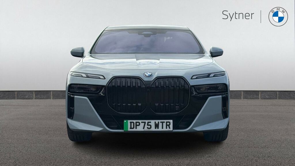 BMW i7 335Kw Edrive50 M Sport 105.7Kwh Blue #16