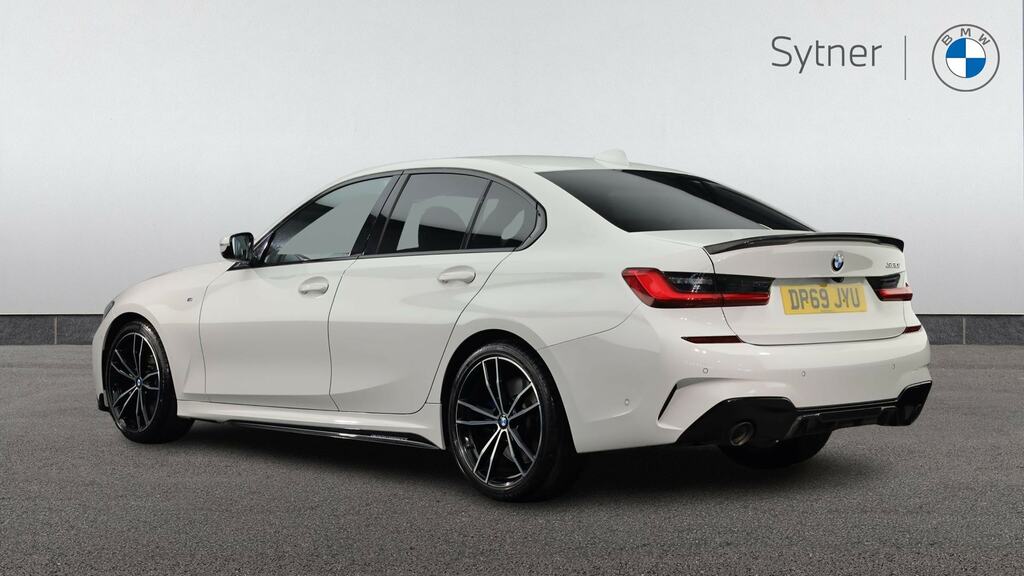 BMW 3 Series 320I M Sport Step Plus Pack DP69JYU White #2