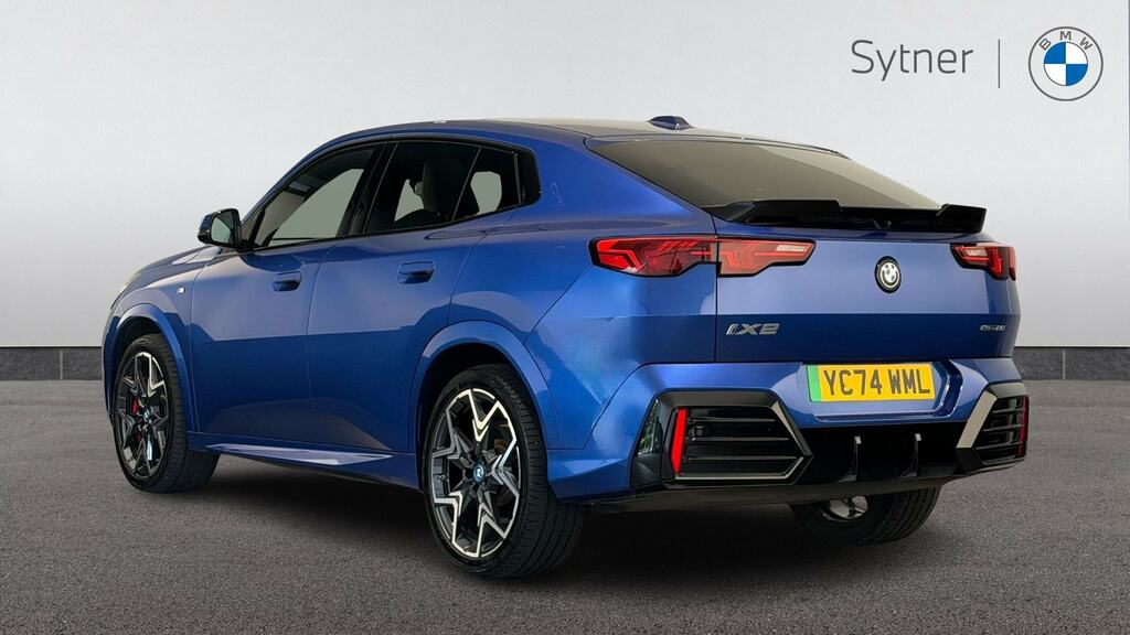 BMW iX2 150Kw Edrive20 M Sport 65Kwh Blue #2