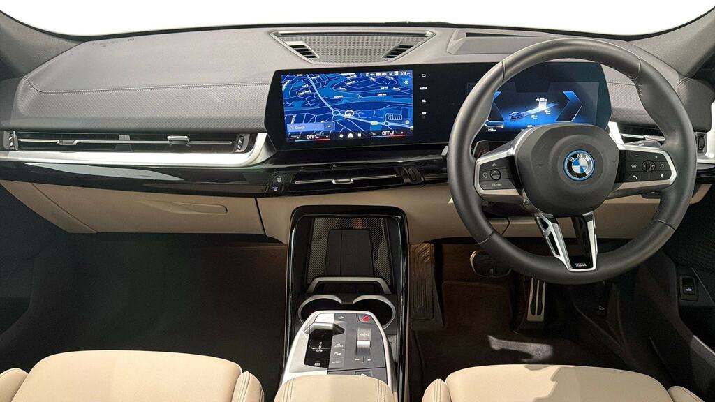 BMW iX2 150Kw Edrive20 M Sport 65Kwh Blue #4