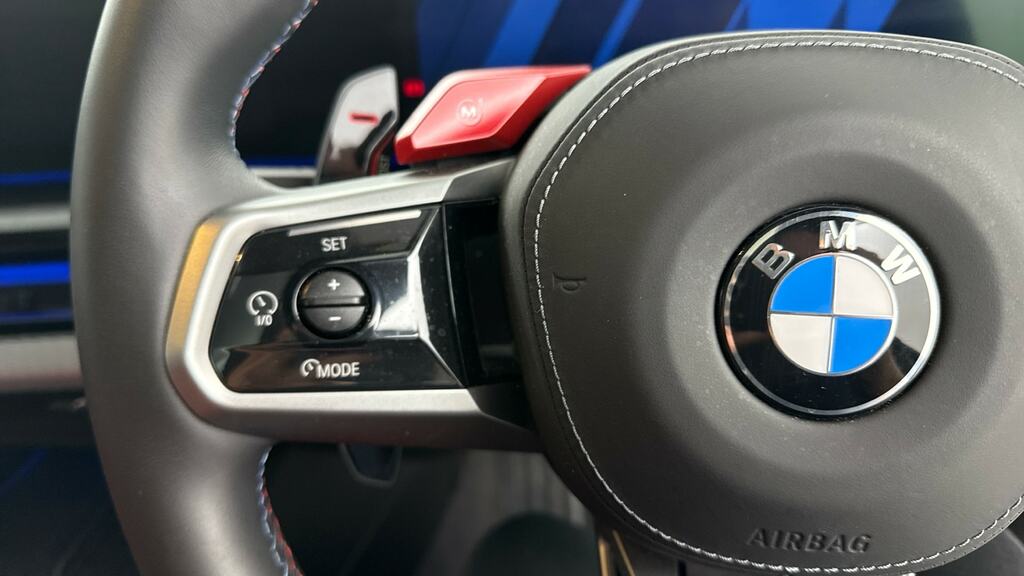 BMW M5 2025 4.4 22.1Kwh Saloon Plug-in Hybrid Blue #17