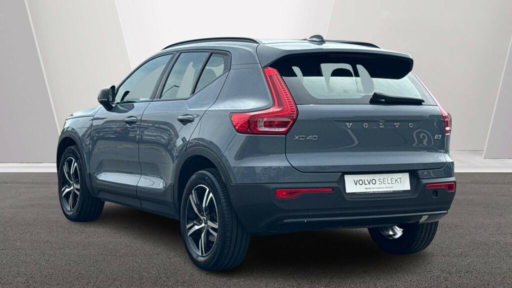 Volvo XC40 2.0 B3p Plus Dark DA23XTL Grey #2