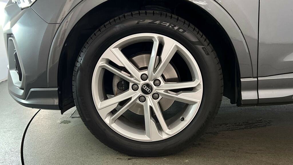Audi Q3 35 Tfsi S Line S Tronic EY22YJE Grey #5