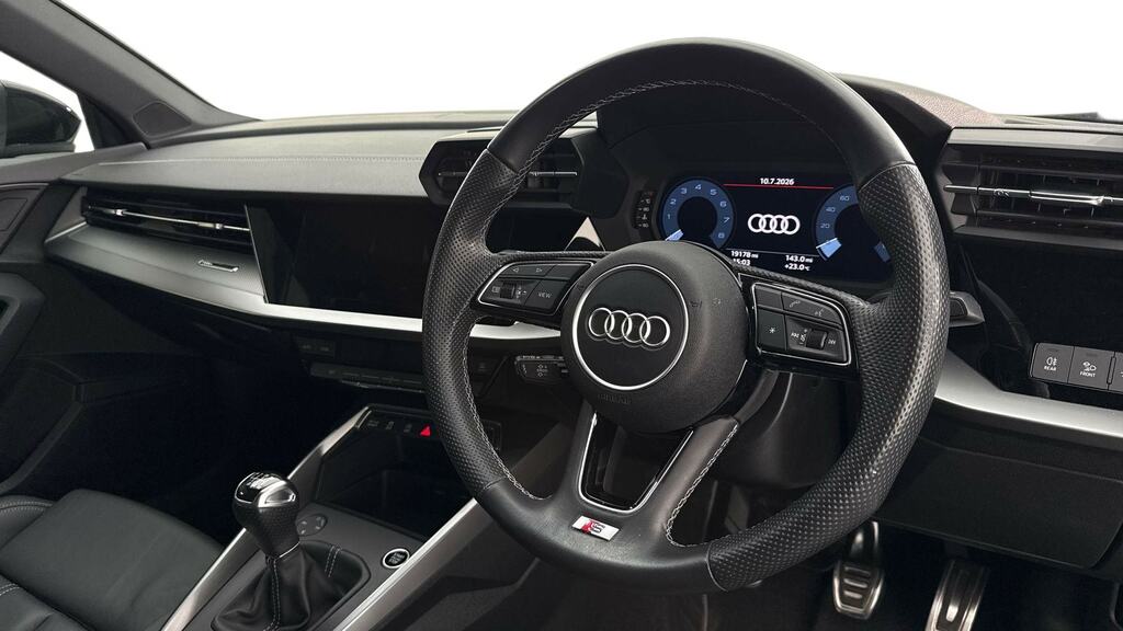 Audi A3 35 Tfsi S Line YF72PVA Black #6
