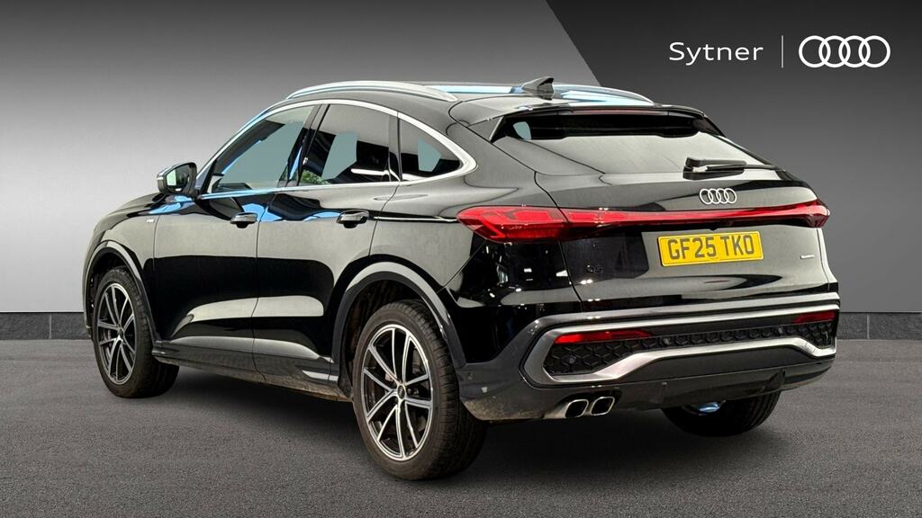 Audi Q5 2.0 Tdi Quattro Launch Edition S Tronic Black #3