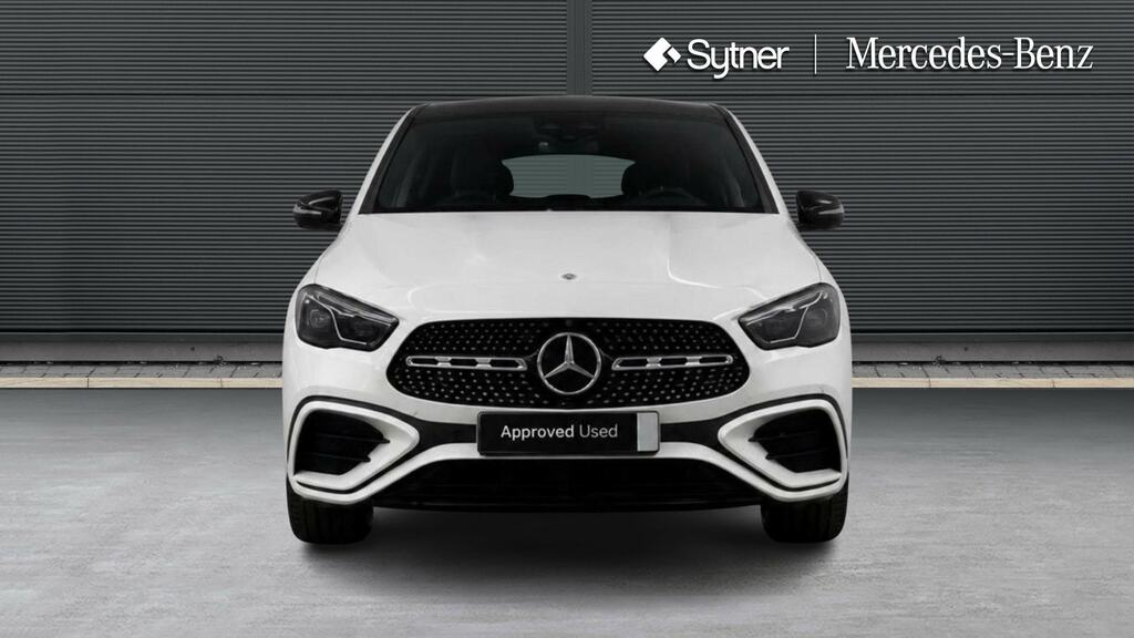 Mercedes-Benz GLA Class Gla 200 Exclusive Launch Edition LS73XUL White #6