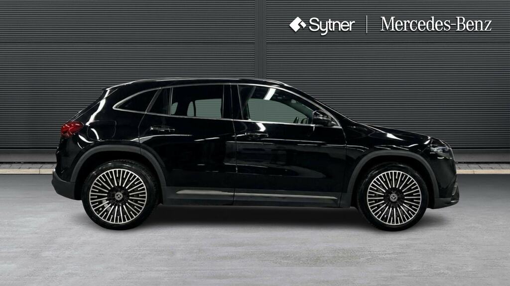 Mercedes-Benz EQA Eqa 250 140Kw Amg Line Prem Plus 66.5Kwh Black #4