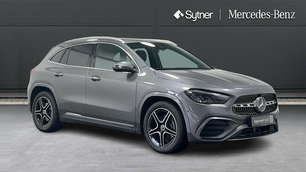 Mercedes-Benz GLA Class Gla 220D 4Matic Amg Line Executive Grey