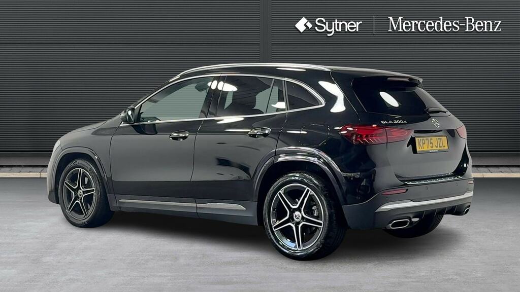 Mercedes-Benz GLA Class Gla 200D Amg Line Executive KP75JZL Black #2