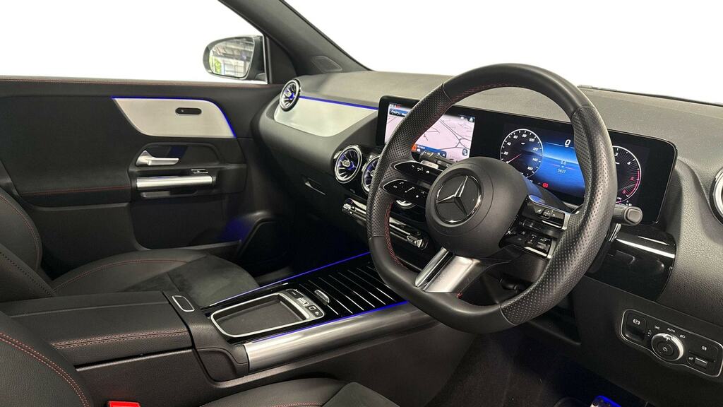 Mercedes-Benz GLA Class Gla 200D Amg Line Executive KP75JZL Black #3