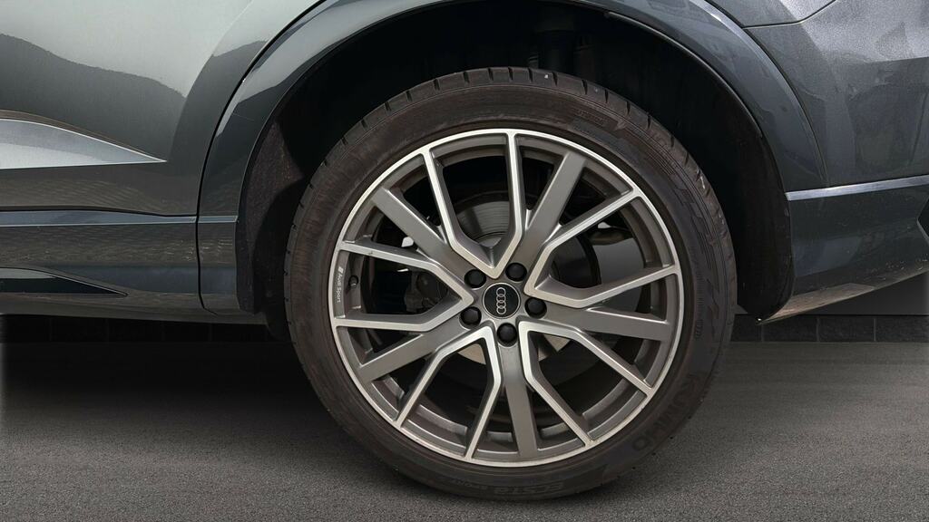 Audi Q3 35 Tfsi Black Edition Tech Pack Grey #5