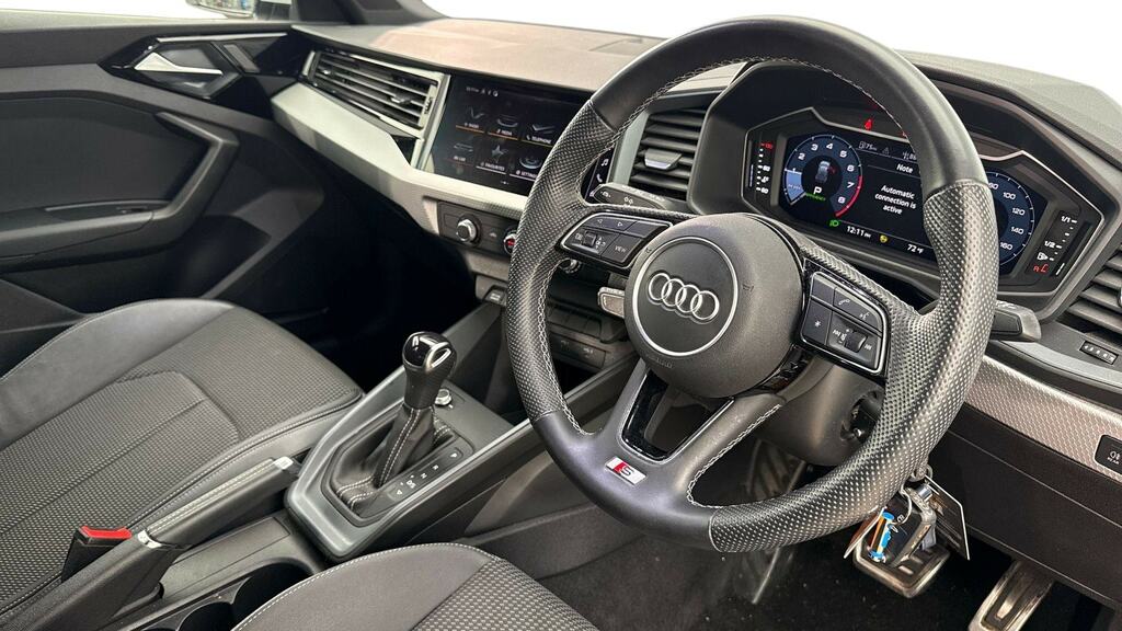 Audi A1 35 Tfsi S Line S Tronic VE72WSU White #6