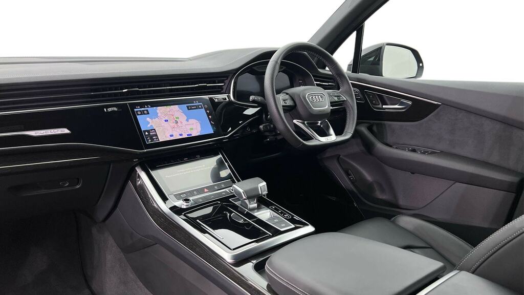 Audi Q7 50 Tdi Quattro Black Edition Tiptronic Tech BV25EAM Black #3