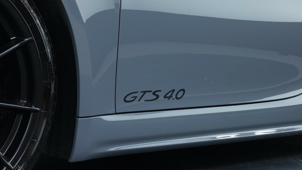 Porsche 718 Cayman Coupe 4.0 Gt4 Rs Pdk Euro 6 Ss 202373 Blue #24
