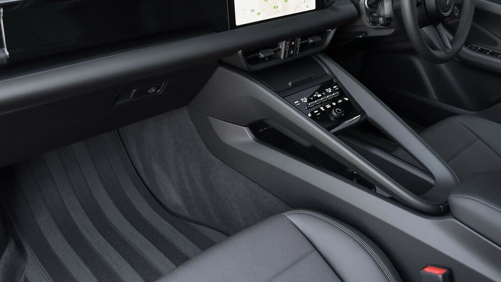 Porsche Macan 265Kw 100Kwh SM25BJY White #6