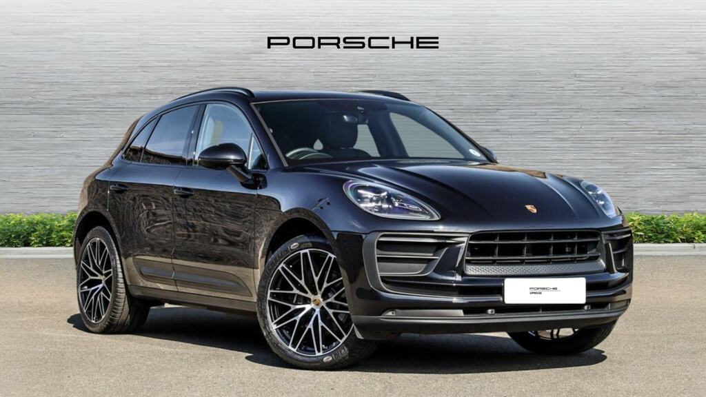 Porsche Macan 5dr Pdk Black