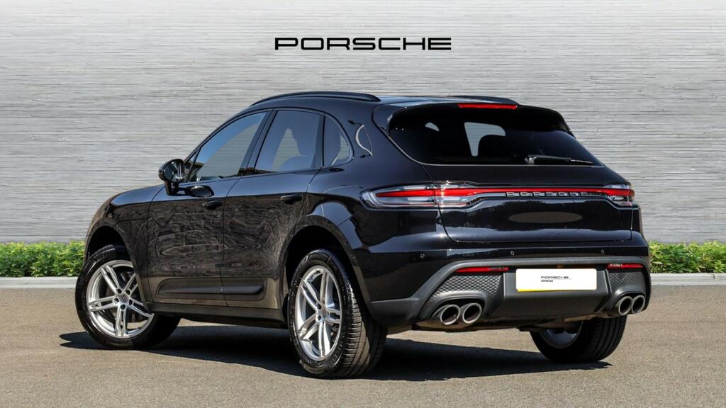 Porsche Macan 5dr Pdk Black #2