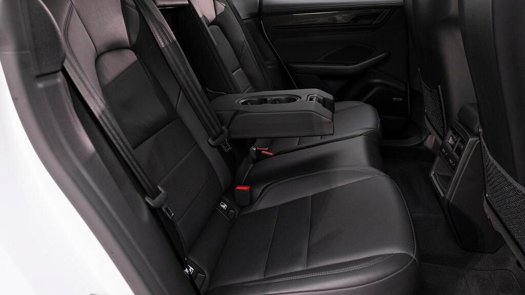 Porsche Macan 100Kwh Turbo Suv 4Wd 639 Ps Grey #40