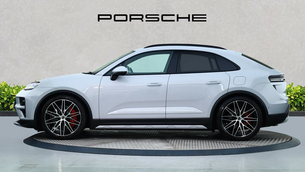 Porsche Macan 470Kw Turbo 100Kwh KS25GME Grey #4