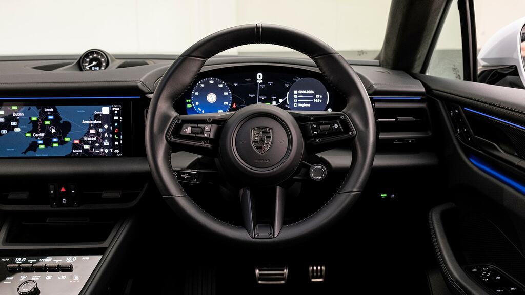 Porsche Macan 100Kwh Turbo Suv 4Wd 639 Ps Grey #17
