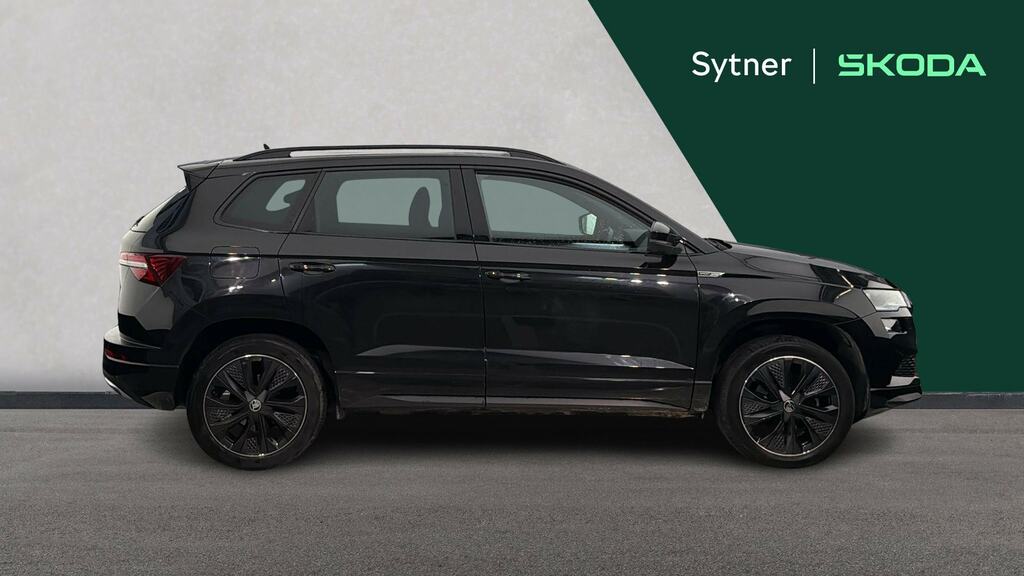 Skoda Karoq 1.5 Tsi Sportline Dsg Black #4
