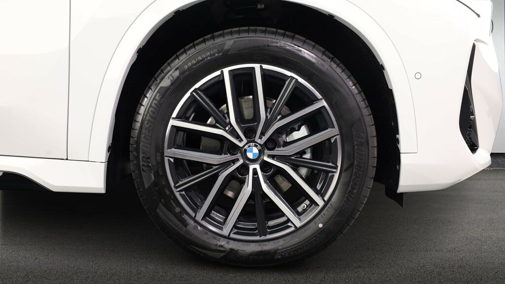 BMW iX1 230Kw Xdrive30 M Sport 65Kwh White #14