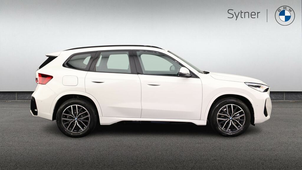 BMW iX1 150Kw Edrive20 M Sport 65Kwh White #3